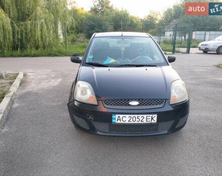 Синій Форд Фієста, об'ємом двигуна 1.3 л та пробігом 212 тис. км за 3500 $, фото 3 на Automoto.ua