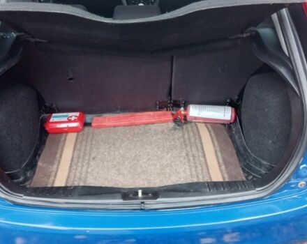 Синий Форд Фиеста, объемом двигателя 1.4 л и пробегом 247 тыс. км за 3950 $, фото 8 на Automoto.ua