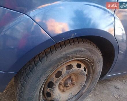 Синий Форд Фиеста, объемом двигателя 1.3 л и пробегом 155 тыс. км за 3200 $, фото 3 на Automoto.ua