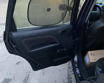 Синій Форд Фієста, об'ємом двигуна 1.24 л та пробігом 241 тис. км за 2900 $, фото 5 на Automoto.ua