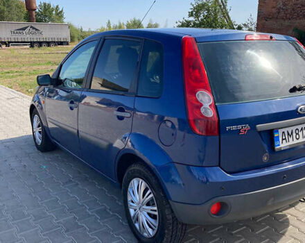 Синий Форд Фиеста, объемом двигателя 1.4 л и пробегом 249 тыс. км за 3800 $, фото 5 на Automoto.ua