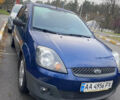 Синий Форд Фиеста, объемом двигателя 1.3 л и пробегом 159 тыс. км за 4500 $, фото 1 на Automoto.ua
