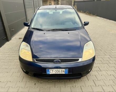 Синій Форд Фієста, об'ємом двигуна 1.6 л та пробігом 150 тис. км за 2100 $, фото 3 на Automoto.ua