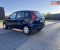Синий Форд Фиеста, объемом двигателя 1.3 л и пробегом 258 тыс. км за 3900 $, фото 7 на Automoto.ua