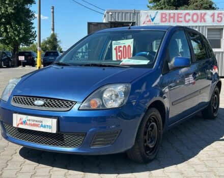 Синий Форд Фиеста, объемом двигателя 1.4 л и пробегом 245 тыс. км за 3800 $, фото 3 на Automoto.ua
