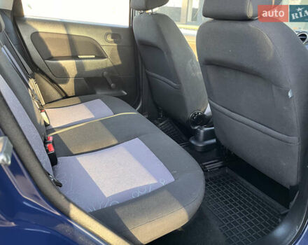 Синій Форд Фієста, об'ємом двигуна 1.3 л та пробігом 258 тис. км за 4300 $, фото 22 на Automoto.ua