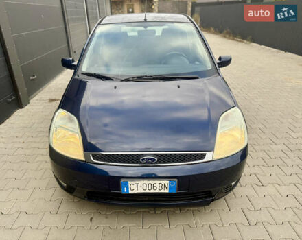 Синій Форд Фієста, об'ємом двигуна 1.6 л та пробігом 150 тис. км за 2100 $, фото 1 на Automoto.ua