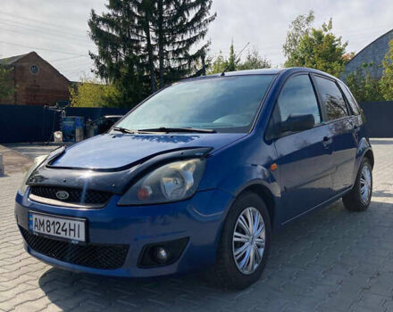 Синий Форд Фиеста, объемом двигателя 1.4 л и пробегом 249 тыс. км за 3800 $, фото 2 на Automoto.ua