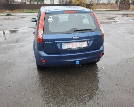 Синий Форд Фиеста, объемом двигателя 1.4 л и пробегом 165 тыс. км за 4800 $, фото 2 на Automoto.ua