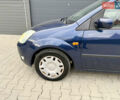 Синій Форд Фієста, об'ємом двигуна 1.6 л та пробігом 150 тис. км за 2100 $, фото 5 на Automoto.ua