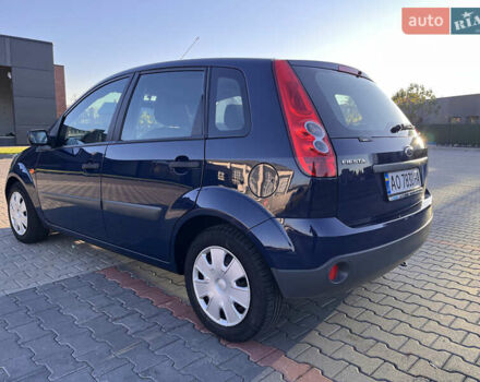 Синій Форд Фієста, об'ємом двигуна 1.3 л та пробігом 258 тис. км за 4300 $, фото 10 на Automoto.ua