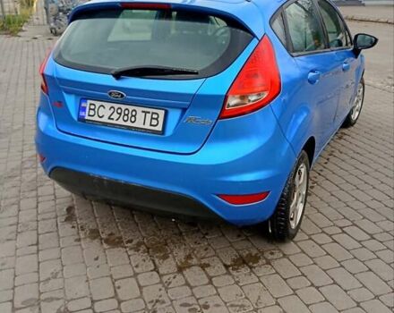 Синий Форд Фиеста, объемом двигателя 1.3 л и пробегом 168 тыс. км за 4300 $, фото 4 на Automoto.ua
