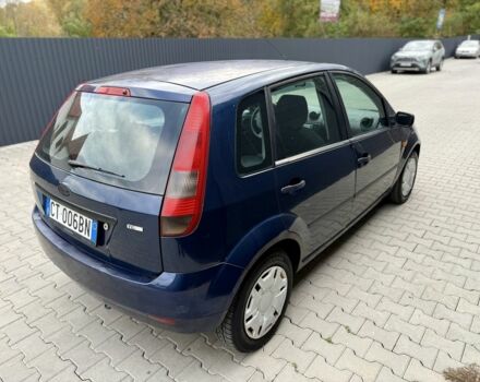 Синій Форд Фієста, об'ємом двигуна 1.6 л та пробігом 150 тис. км за 2100 $, фото 7 на Automoto.ua