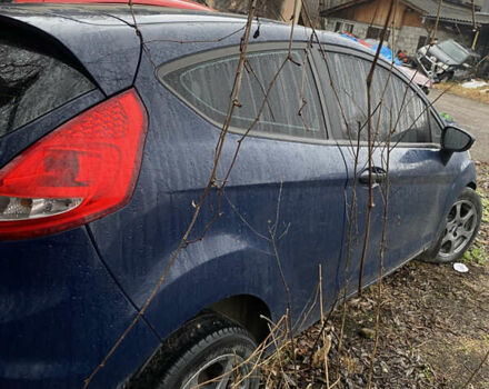 Синий Форд Фиеста, объемом двигателя 1.25 л и пробегом 200 тыс. км за 2500 $, фото 4 на Automoto.ua