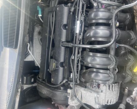 Синий Форд Фиеста, объемом двигателя 1.2 л и пробегом 113 тыс. км за 5400 $, фото 7 на Automoto.ua