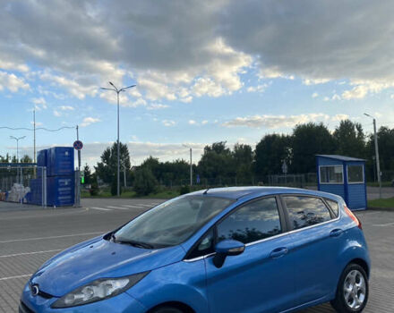 Синий Форд Фиеста, объемом двигателя 1.34 л и пробегом 227 тыс. км за 5900 $, фото 3 на Automoto.ua