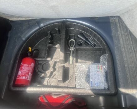 Синий Форд Фиеста, объемом двигателя 1.2 л и пробегом 113 тыс. км за 5400 $, фото 3 на Automoto.ua