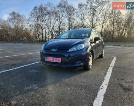 Синий Форд Фиеста, объемом двигателя 1.25 л и пробегом 187 тыс. км за 5590 $, фото 2 на Automoto.ua