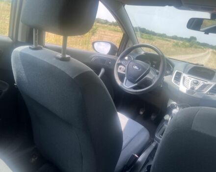 Синий Форд Фиеста, объемом двигателя 1.2 л и пробегом 113 тыс. км за 5400 $, фото 5 на Automoto.ua