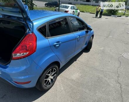 Синій Форд Фієста, об'ємом двигуна 1.4 л та пробігом 153 тис. км за 6999 $, фото 12 на Automoto.ua