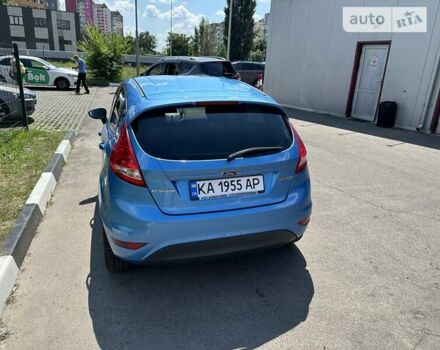 Синій Форд Фієста, об'ємом двигуна 1.4 л та пробігом 153 тис. км за 6999 $, фото 2 на Automoto.ua
