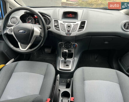 Синий Форд Фиеста, объемом двигателя 1.4 л и пробегом 55 тыс. км за 8400 $, фото 5 на Automoto.ua