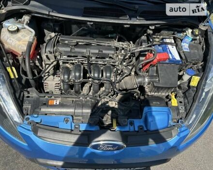 Синій Форд Фієста, об'ємом двигуна 1.4 л та пробігом 153 тис. км за 6999 $, фото 9 на Automoto.ua