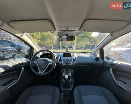 Форд Фієста 2011 у Києві на Automoto.ua Синій Форд Фієста, об'ємом двигуна 1.4 л та пробігом 217 тис. км за 5500 $, фото 5 на Automoto.ua