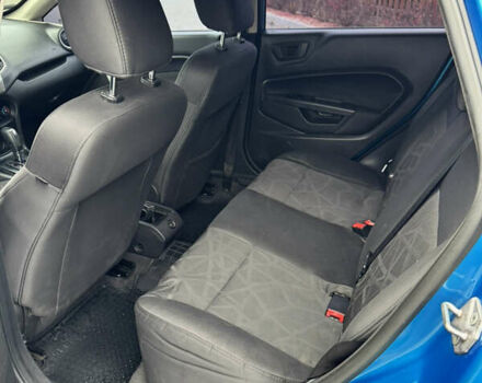 Синій Форд Фієста, об'ємом двигуна 1.6 л та пробігом 240 тис. км за 5500 $, фото 6 на Automoto.ua