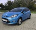 Синій Форд Фієста, об'ємом двигуна 1.39 л та пробігом 77 тис. км за 8000 $, фото 4 на Automoto.ua