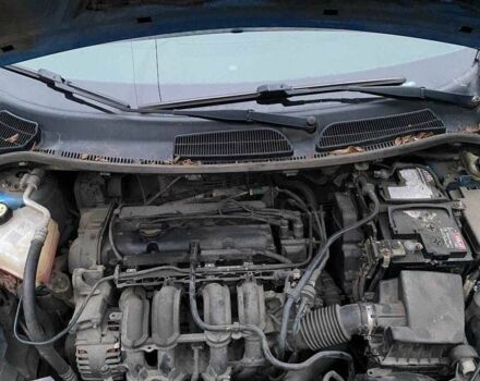 Синій Форд Фієста, об'ємом двигуна 1.2 л та пробігом 153 тис. км за 3800 $, фото 11 на Automoto.ua