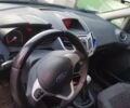 Синий Форд Фиеста, объемом двигателя 1.4 л и пробегом 250 тыс. км за 5200 $, фото 3 на Automoto.ua