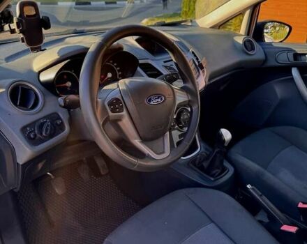 Синий Форд Фиеста, объемом двигателя 1.4 л и пробегом 186 тыс. км за 5750 $, фото 9 на Automoto.ua