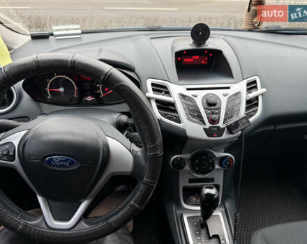 Синий Форд Фиеста, объемом двигателя 1.39 л и пробегом 122 тыс. км за 7200 $, фото 17 на Automoto.ua