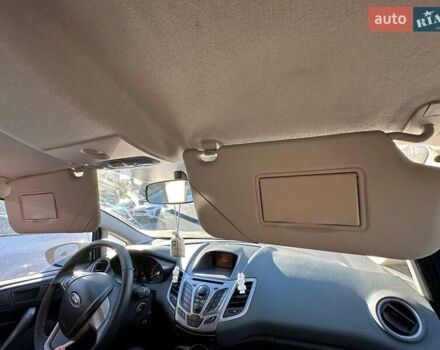 Форд Фієста 2011 у Києві на Automoto.ua Синій Форд Фієста, об'ємом двигуна 1.4 л та пробігом 217 тис. км за 5500 $, фото 15 на Automoto.ua