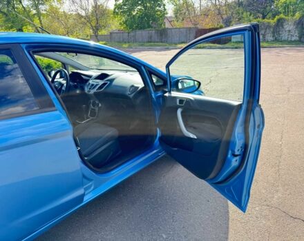 Синий Форд Фиеста, объемом двигателя 1.4 л и пробегом 143 тыс. км за 7700 $, фото 11 на Automoto.ua