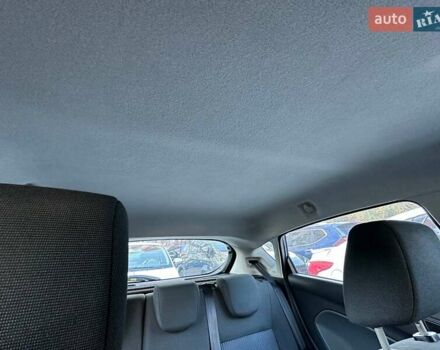 Форд Фієста 2011 у Києві на Automoto.ua Синій Форд Фієста, об'ємом двигуна 1.4 л та пробігом 217 тис. км за 5500 $, фото 16 на Automoto.ua