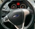 Синій Форд Фієста, об'ємом двигуна 1.39 л та пробігом 77 тис. км за 8000 $, фото 27 на Automoto.ua