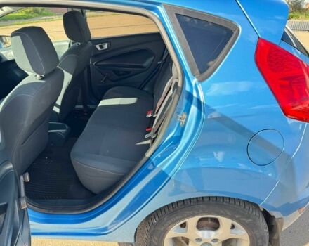 Синий Форд Фиеста, объемом двигателя 1.4 л и пробегом 143 тыс. км за 7700 $, фото 6 на Automoto.ua