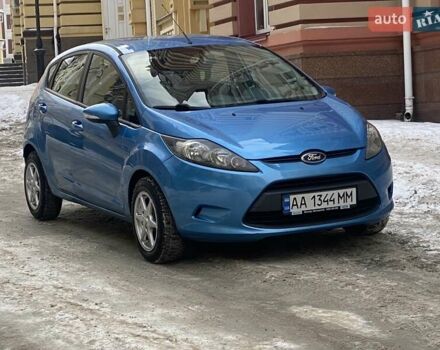 Синий Форд Фиеста, объемом двигателя 1.4 л и пробегом 176 тыс. км за 6600 $, фото 6 на Automoto.ua