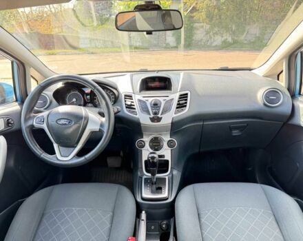 Синий Форд Фиеста, объемом двигателя 1.4 л и пробегом 143 тыс. км за 7700 $, фото 13 на Automoto.ua