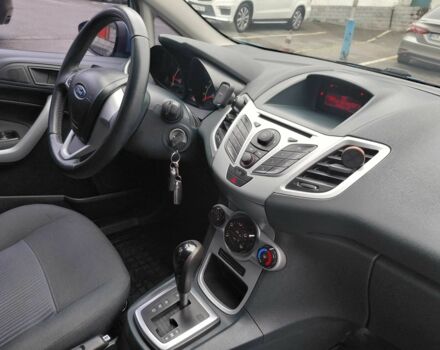 Синий Форд Фиеста, объемом двигателя 1.4 л и пробегом 112 тыс. км за 7500 $, фото 10 на Automoto.ua