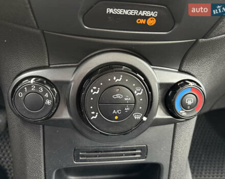 Форд Фиеста 2012 в Киеве на Automoto.ua Синий Форд Фиеста, объемом двигателя 1.2 л и пробегом 215 тыс. км за 5400 $, фото 8 на Automoto.ua