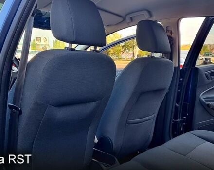 Синій Форд Фієста, об'ємом двигуна 1.4 л та пробігом 132 тис. км за 4999 $, фото 10 на Automoto.ua