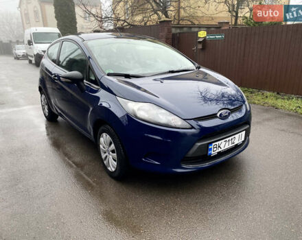 Синій Форд Фієста, об'ємом двигуна 1.4 л та пробігом 176 тис. км за 4600 $, фото 5 на Automoto.ua