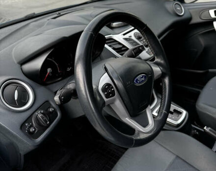 Синий Форд Фиеста, объемом двигателя 1.39 л и пробегом 88 тыс. км за 7200 $, фото 10 на Automoto.ua