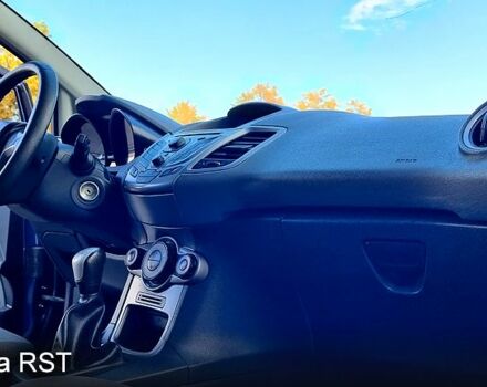 Синій Форд Фієста, об'ємом двигуна 1.4 л та пробігом 132 тис. км за 4999 $, фото 9 на Automoto.ua