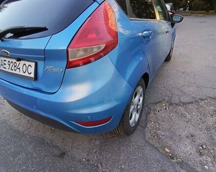 Синій Форд Фієста, об'ємом двигуна 1.4 л та пробігом 101 тис. км за 6900 $, фото 9 на Automoto.ua
