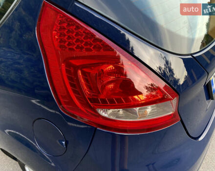 Синій Форд Фієста, об'ємом двигуна 1.4 л та пробігом 175 тис. км за 4700 $, фото 9 на Automoto.ua