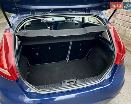 Синій Форд Фієста, об'ємом двигуна 1.4 л та пробігом 176 тис. км за 4600 $, фото 13 на Automoto.ua